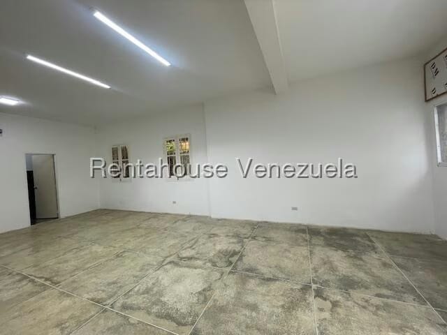 Casa (1 Nivel) en Alquiler en Campo Claro, Distrito Metropolitano - 8