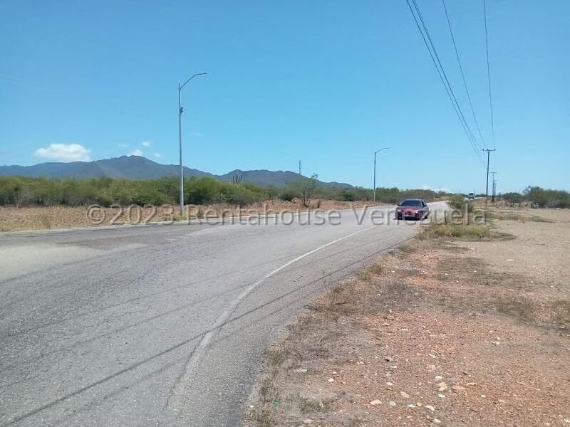 Terreno (Comercial) en Venta en La Guardia, Nueva Esparta - 13