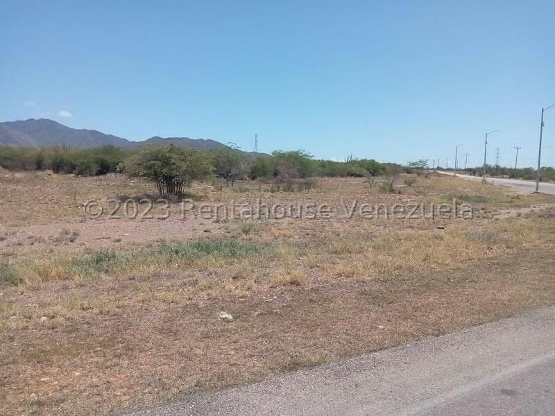 Terreno (Comercial) en Venta en La Guardia, Nueva Esparta - 6
