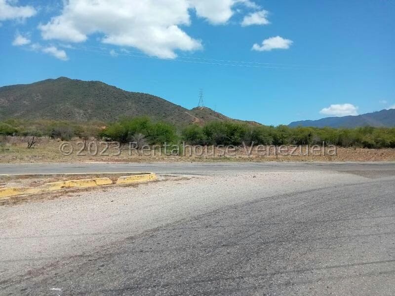 Terreno (Comercial) en Venta en La Guardia, Nueva Esparta - 9