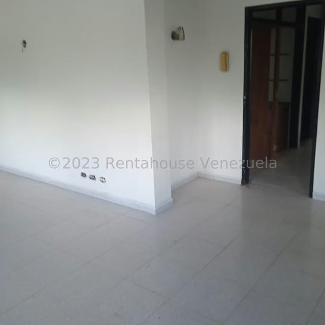 Casa (1 Nivel) en Venta en Turumo, Distrito Metropolitano - 96