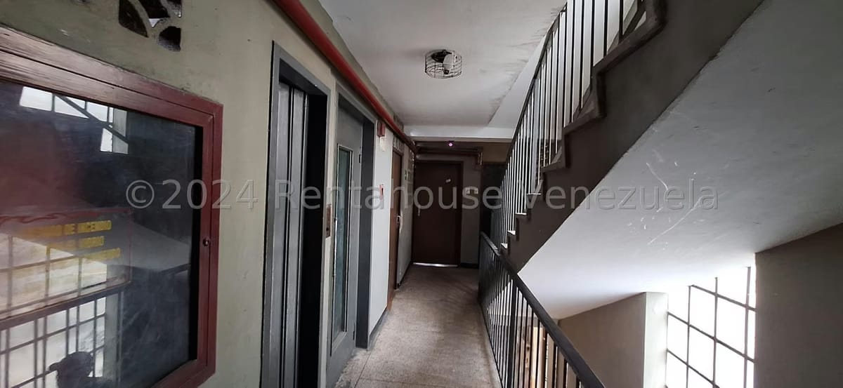 Comercial (Local Comercial) en Venta en San Martin, Distrito Metropolitano - 13