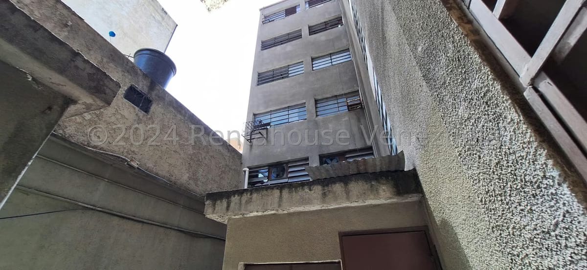 Comercial (Local Comercial) en Venta en San Martin, Distrito Metropolitano - 4