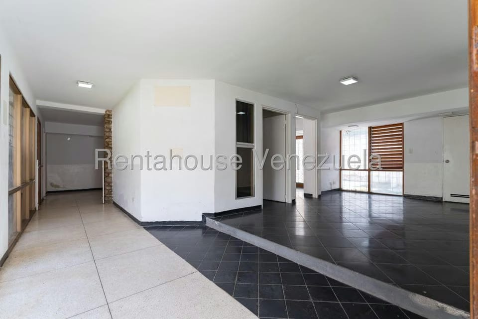 Casa (Duplex) en Venta en Chuao, Distrito Metropolitano - 14