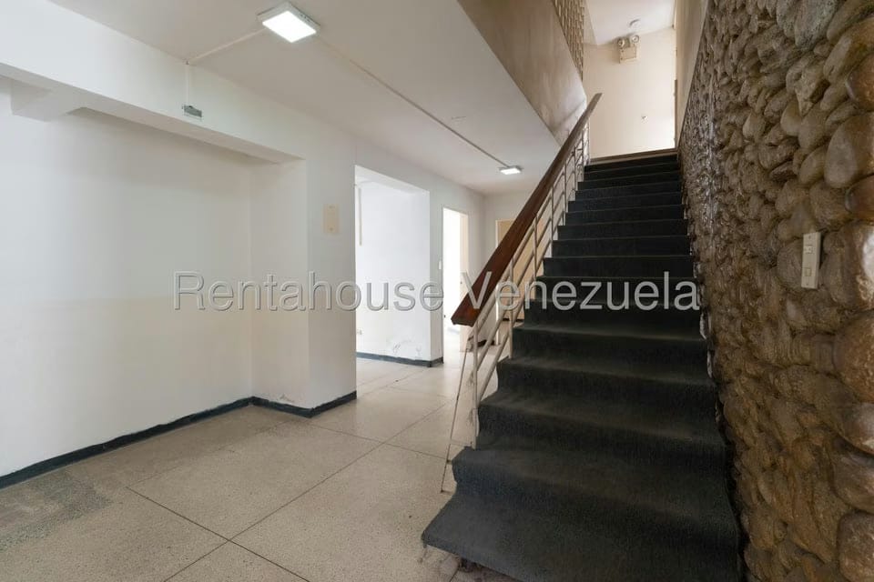 Casa (Duplex) en Venta en Chuao, Distrito Metropolitano - 24