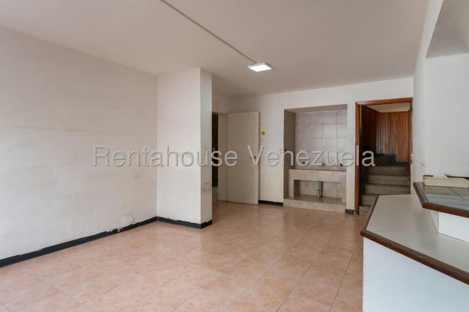 Casa (Duplex) en Venta en Chuao, Distrito Metropolitano - 28