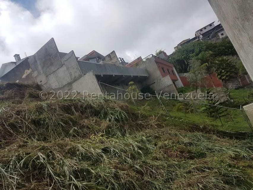 Terreno (Comercial) en Venta en Parque el Retiro, Miranda - 12