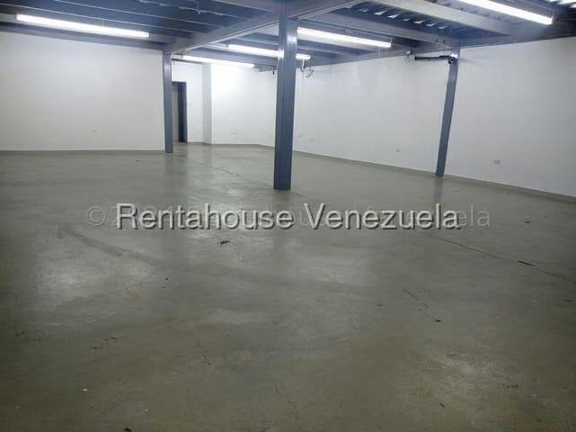 Comercial (Edificio) en Venta en Parroquia Concepcion, Lara - 17