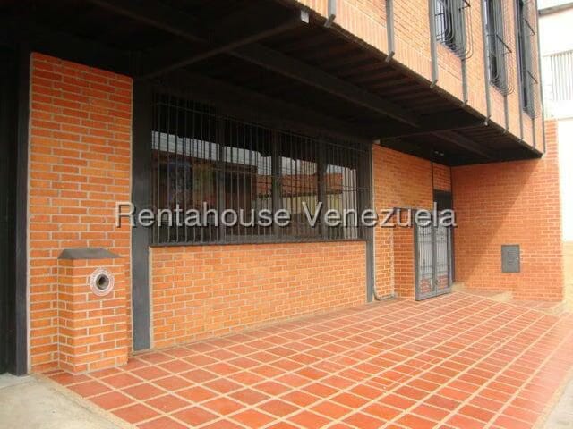 Comercial (Edificio) en Venta en Parroquia Concepcion, Lara - 3