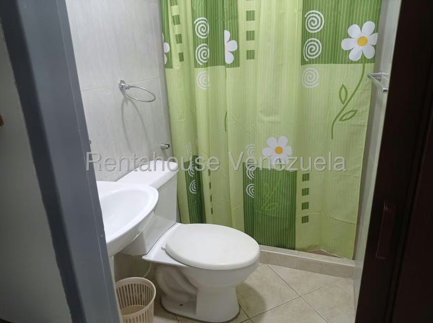 Comercial (Edificio) en Venta en Parroquia Concepcion, Lara - 40