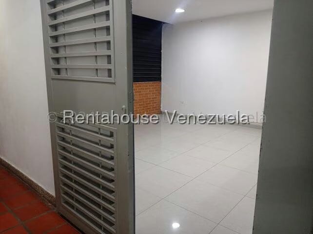 Comercial (Edificio) en Venta en Parroquia Concepcion, Lara - 9