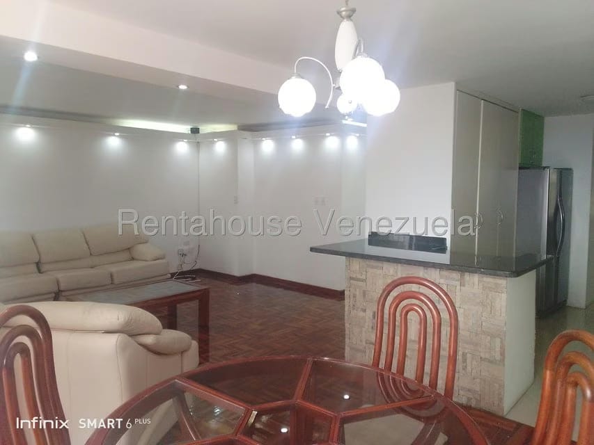Apartamento (1 Nivel) en Alquiler en Llano Alto, Miranda - 4