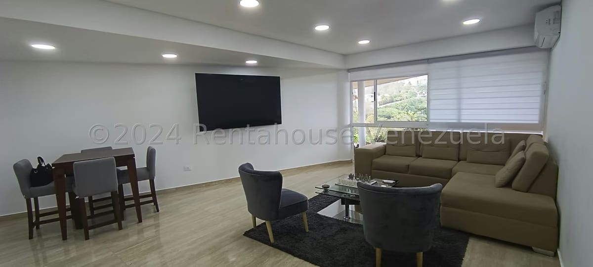 Apartamento (1 Nivel) en Venta en Villa Nueva Hatillo, Distrito Metropolitano - 4