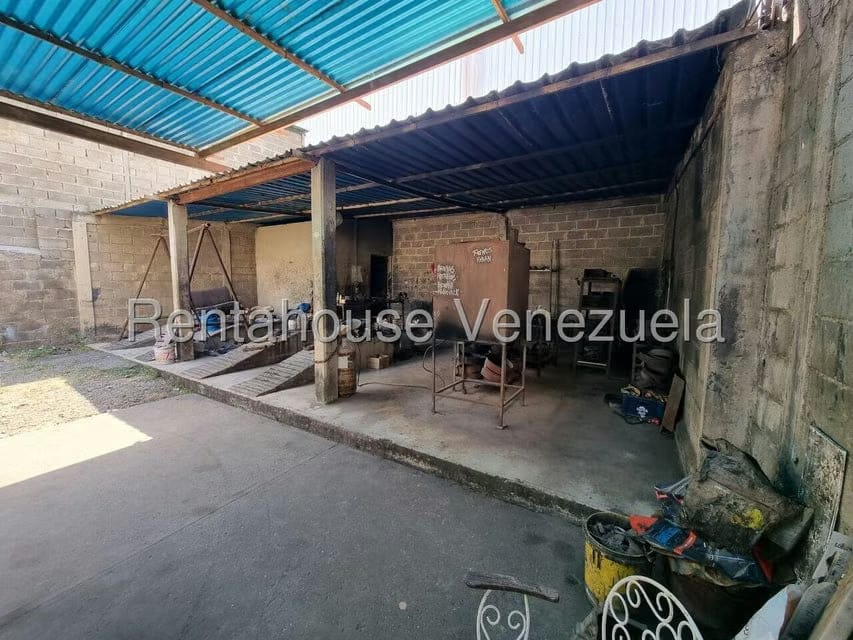 Terreno (Comercial) en Venta en Centro, Lara - 28