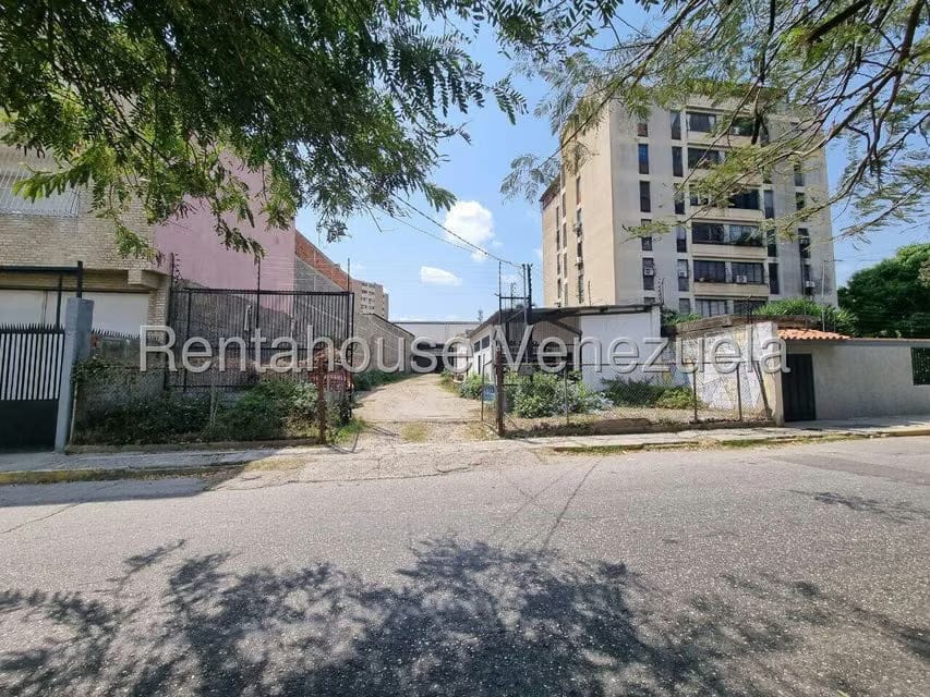 Terreno (Comercial) en Venta en Centro, Lara - 9