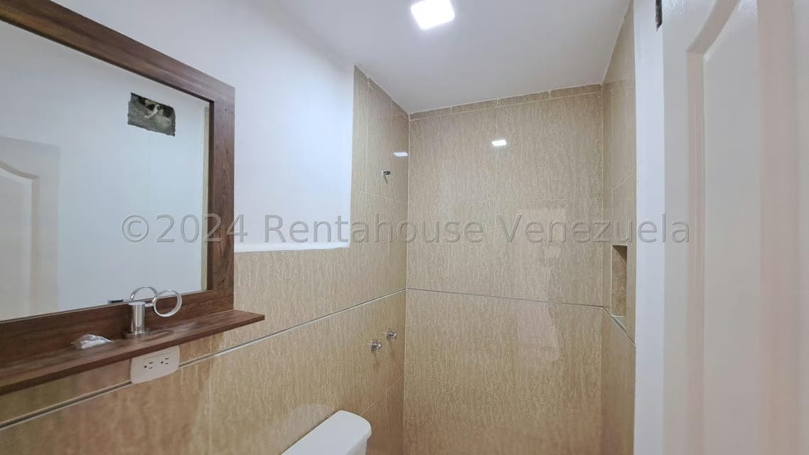 Apartamento (Multiples Niveles) en Alquiler en Sector Concordia, Falcon - 20