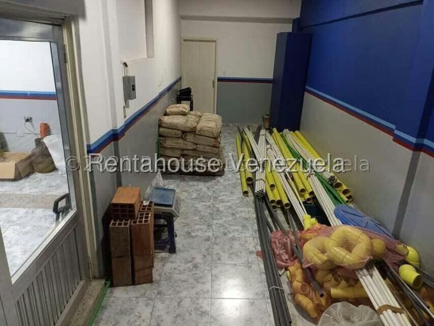 Casa (1 Nivel) en Venta en La colina de Catia la mar, Vargas - 11