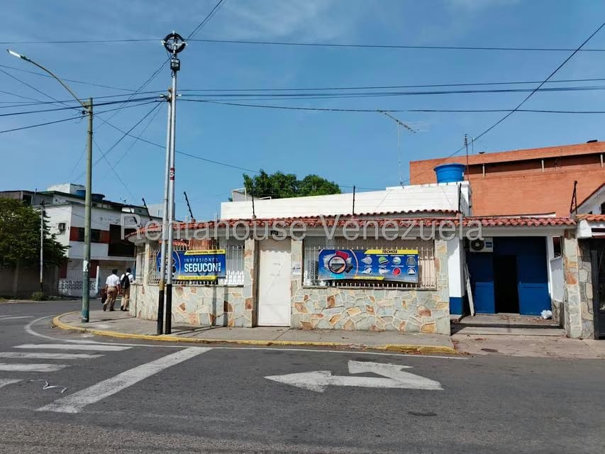 Casa (1 Nivel) en Venta en La colina de Catia la mar, Vargas - 26