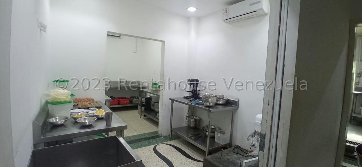 Casa (Multipes Niveles) en Venta en Altamira, Distrito Metropolitano - 16