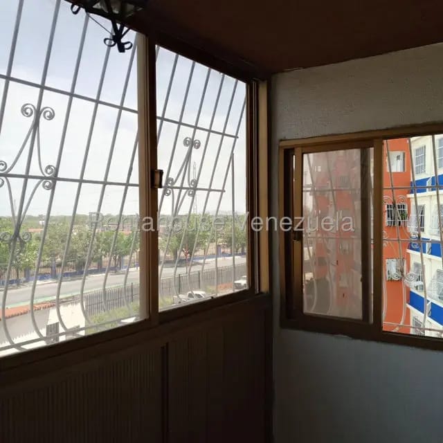 Apartamento (1 Nivel) en Venta en Paraparal, Carabobo - 12