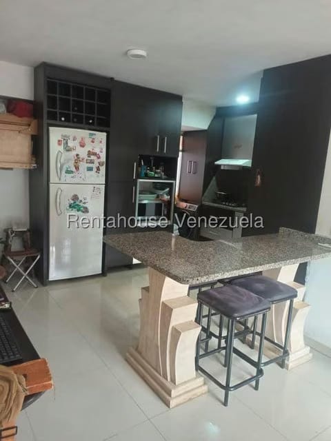 Apartamento (1 Nivel) en Venta en Miravila, Distrito Metropolitano - 6