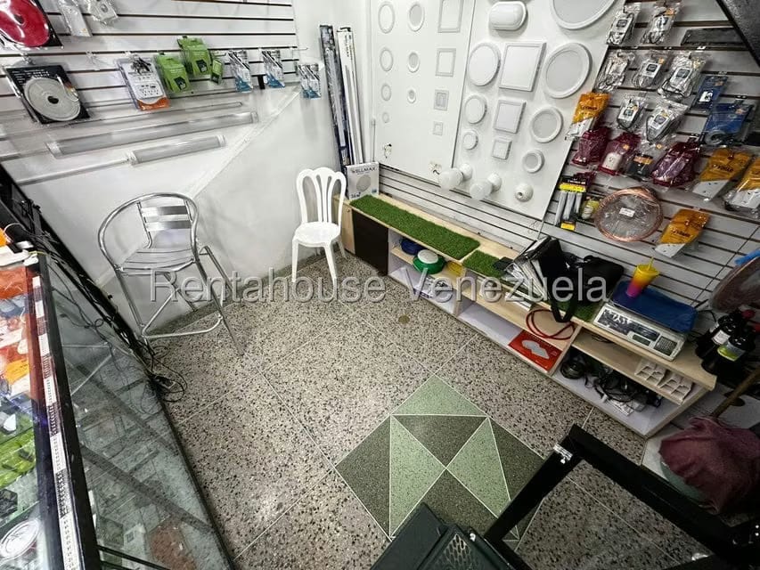 Comercial (Local Comercial) en Venta en El Ingenio, Miranda - 6