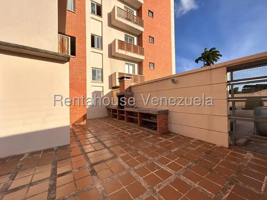 Apartamento (1 Nivel) en Venta en Zona Oeste, Lara - 13