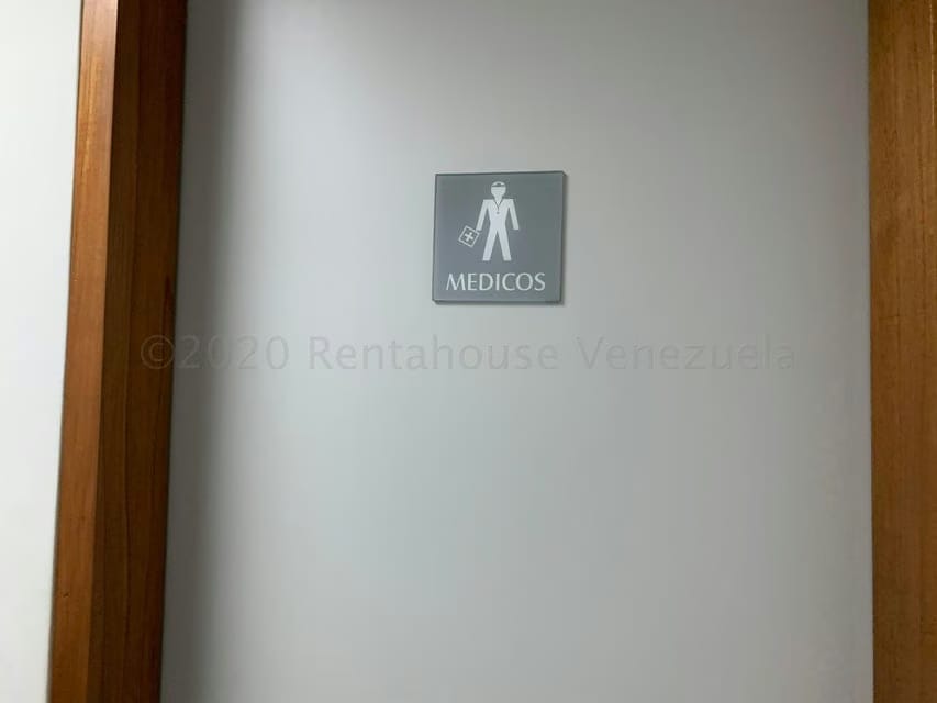 Comercial (Local Comercial) en Venta en El Paraiso, Distrito Metropolitano - 21