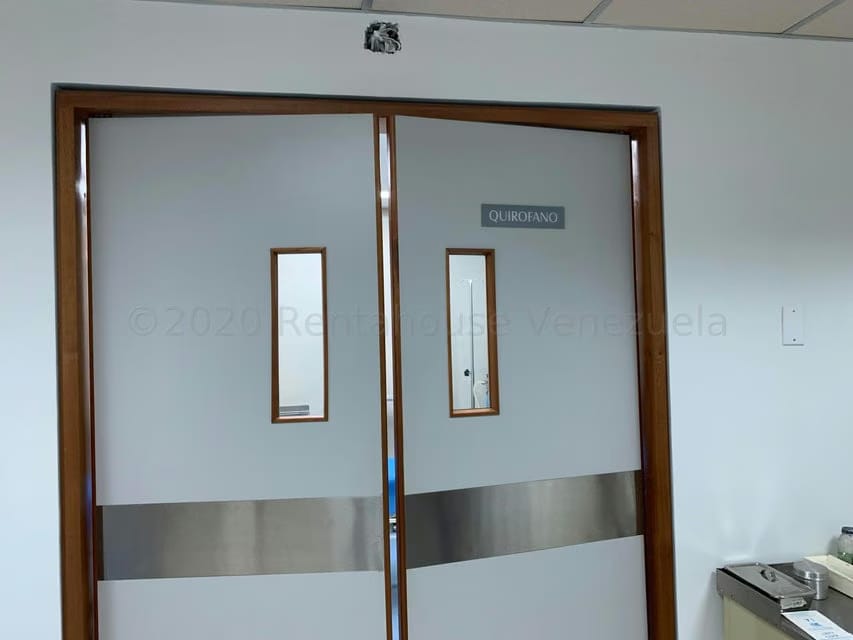 Comercial (Local Comercial) en Venta en El Paraiso, Distrito Metropolitano - 28