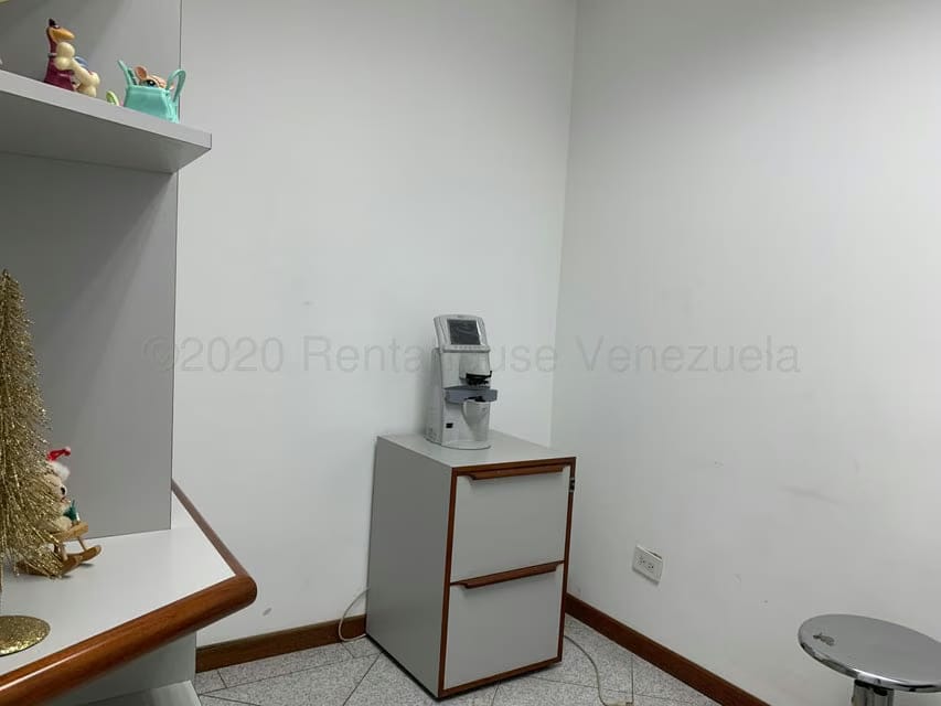 Comercial (Local Comercial) en Venta en El Paraiso, Distrito Metropolitano - 10