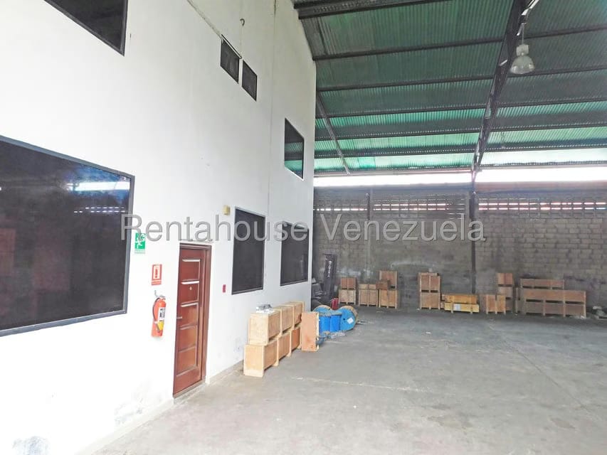 Comercial (Galpon - Deposito) en Venta en Parroquia Union, Lara - 19