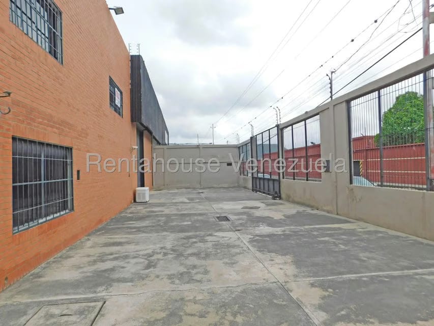 Comercial (Galpon - Deposito) en Venta en Parroquia Union, Lara - 3