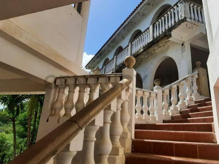 Caballeriza con potencial para Club/Posada en Margarita, La Asunción - 16