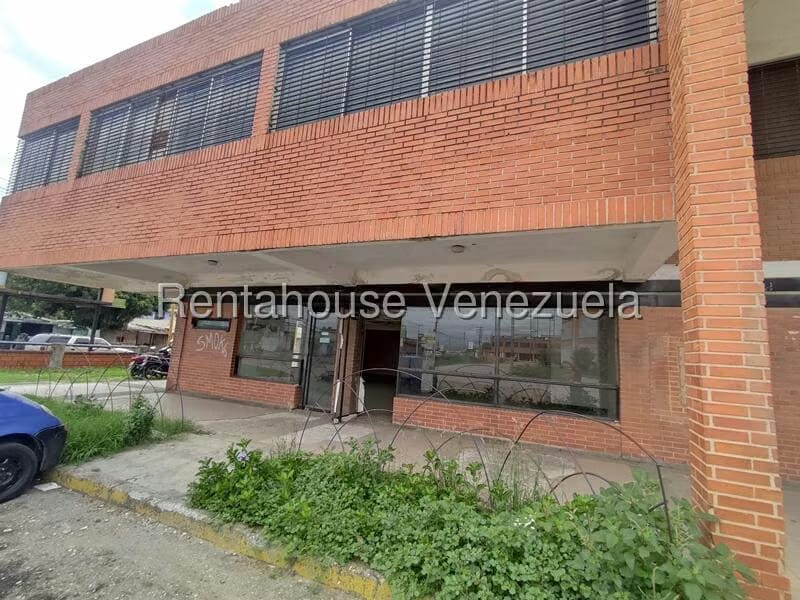 Comercial (Local Comercial) en Venta en Flor Amarillo, Carabobo
