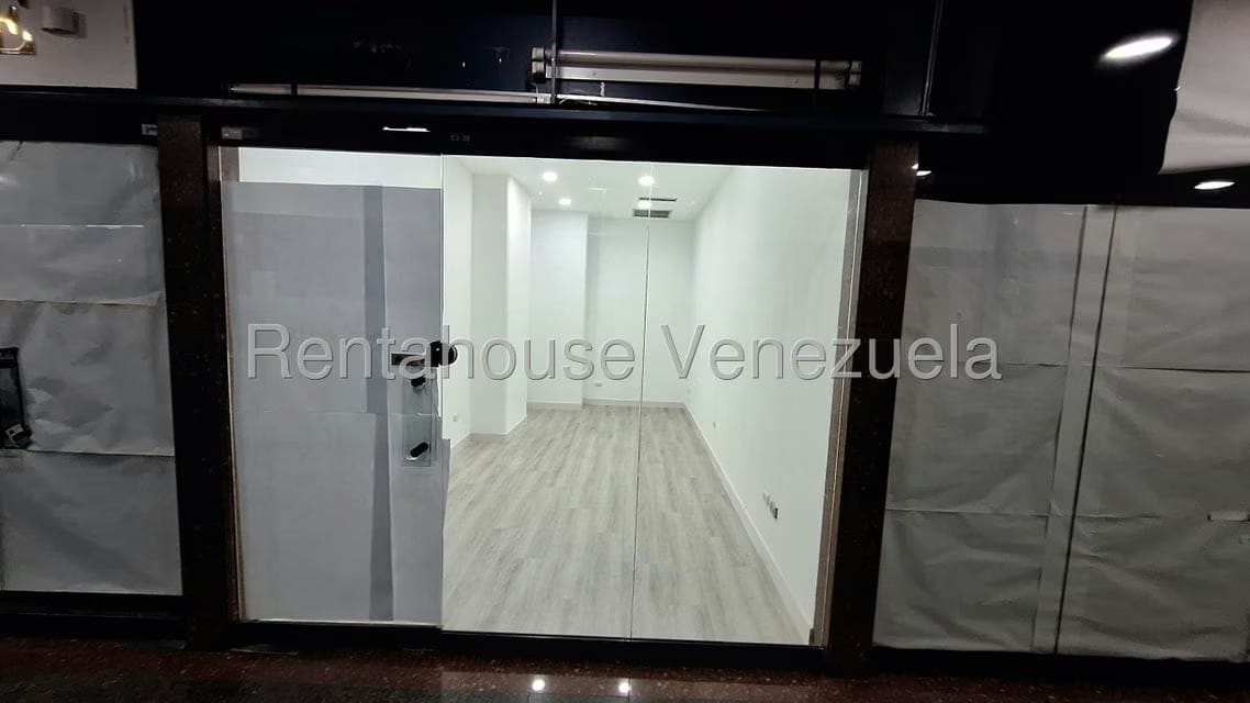 Comercial (Local Comercial) en Venta en Santa Fe Norte, Distrito Metropolitano - 11