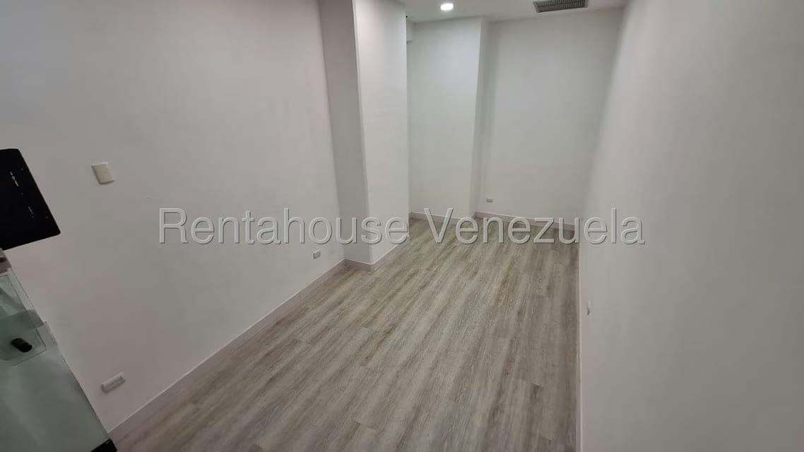 Comercial (Local Comercial) en Venta en Santa Fe Norte, Distrito Metropolitano - 6