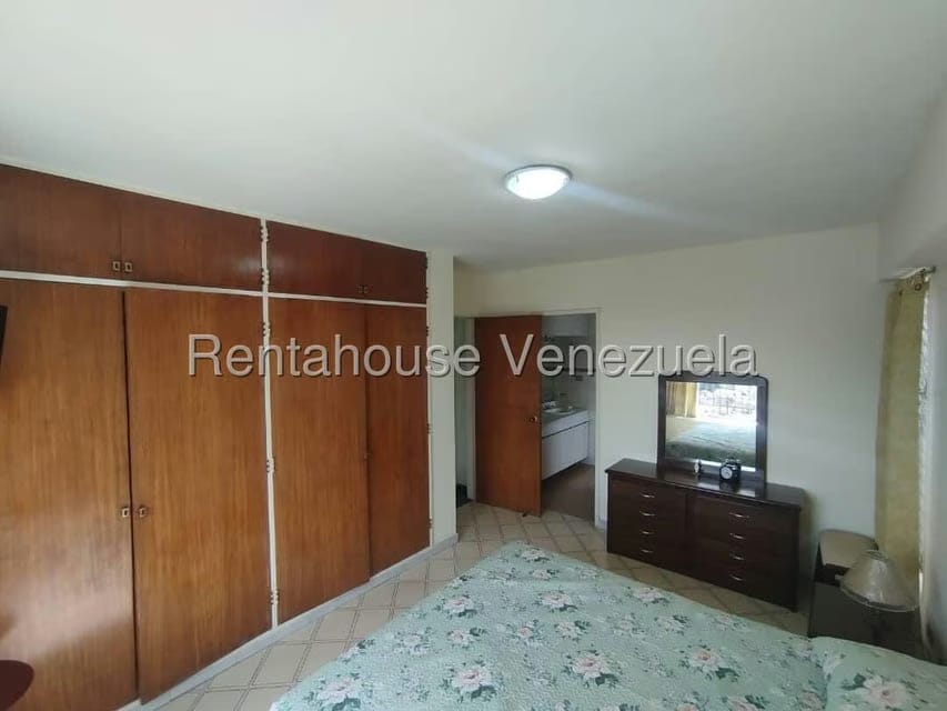Apartamento (1 Nivel) en Alquiler en Los Caobos, Distrito Metropolitano - 15