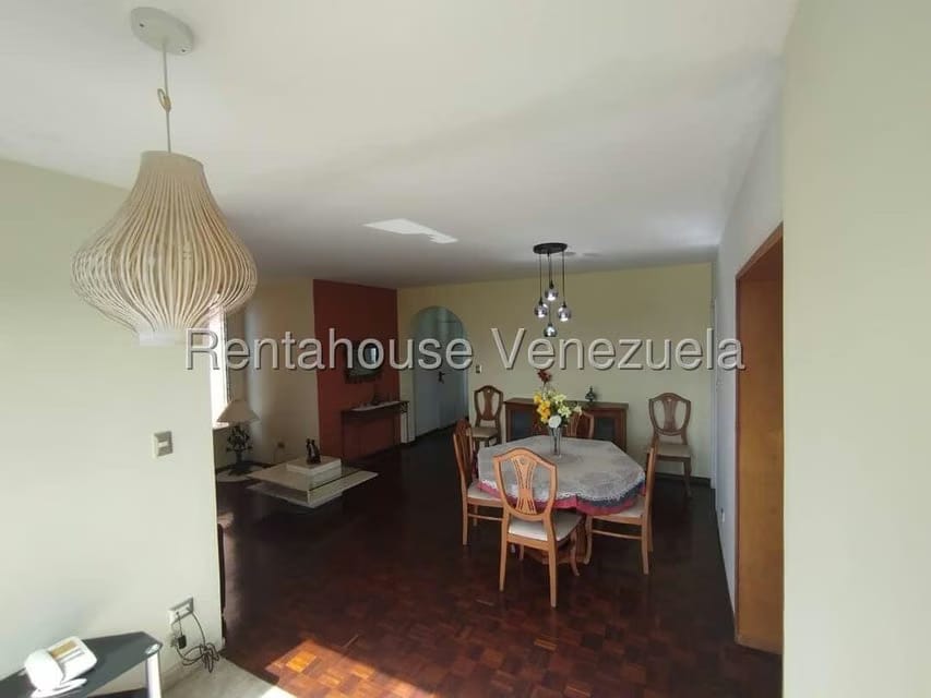 Apartamento (1 Nivel) en Alquiler en Los Caobos, Distrito Metropolitano - 7