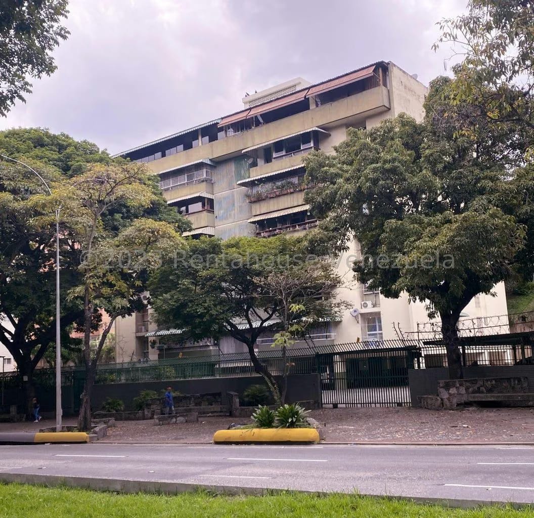 APARTAMENTO EN VENTA SELENE MARIN MLS#23-33656