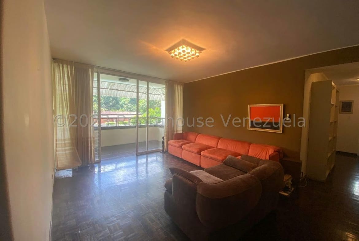 APARTAMENTO EN VENTA SELENE MARIN MLS#23-33656 - 2