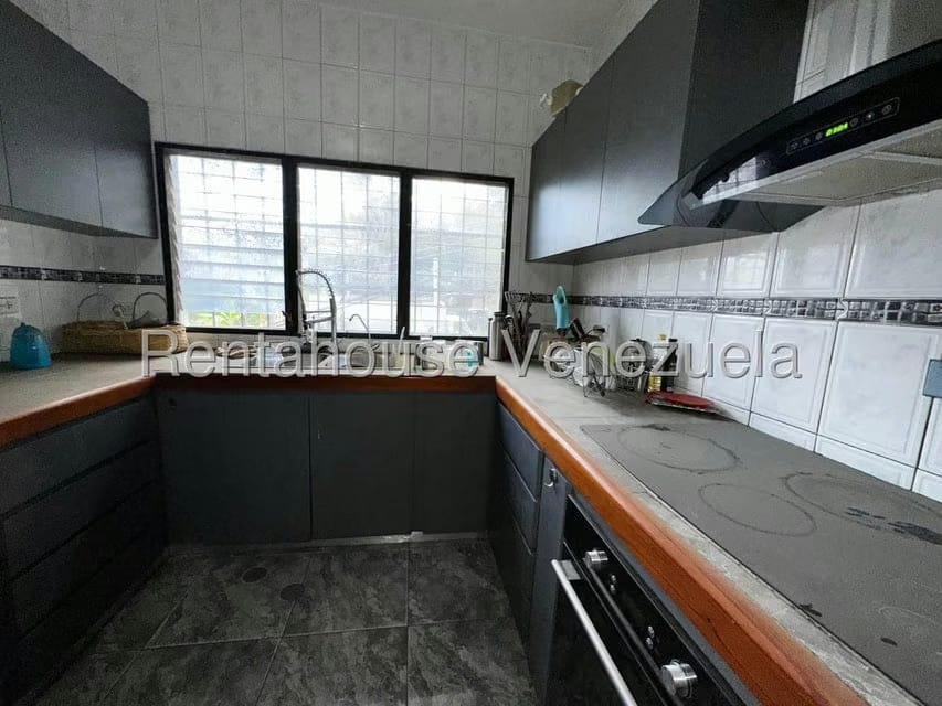Casa (Multipes Niveles) en Venta en Parque Caiza, Distrito Metropolitano - 27