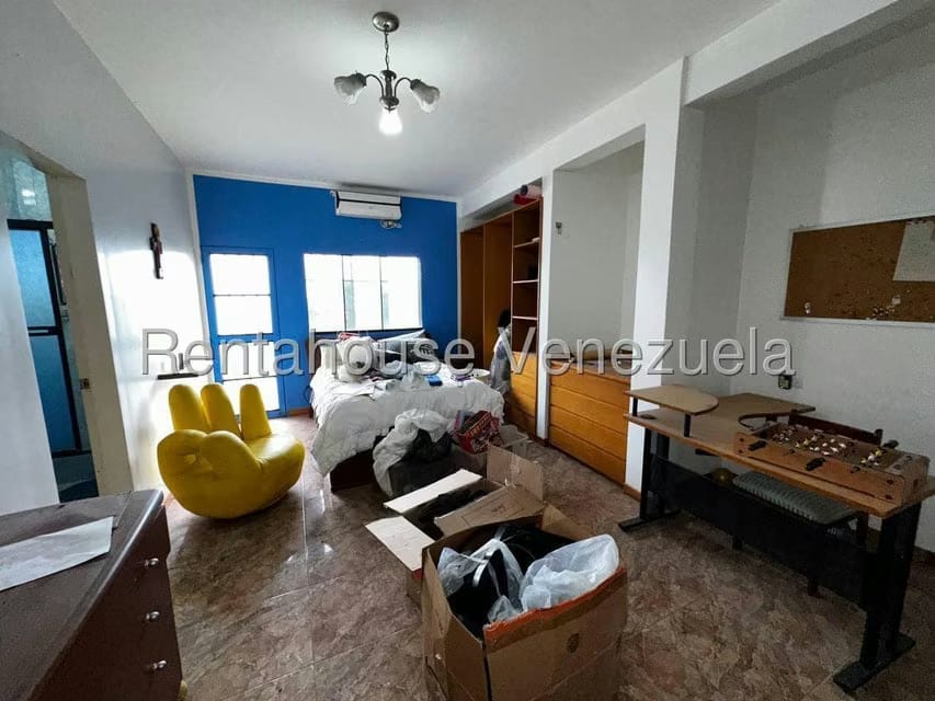 Casa (Multipes Niveles) en Venta en Parque Caiza, Distrito Metropolitano - 32
