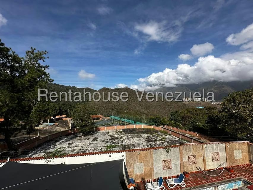 Casa (Multipes Niveles) en Venta en Parque Caiza, Distrito Metropolitano - 49