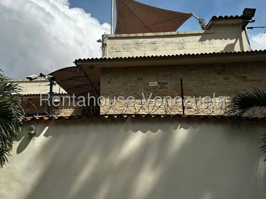 Casa (Multipes Niveles) en Venta en Parque Caiza, Distrito Metropolitano - 6