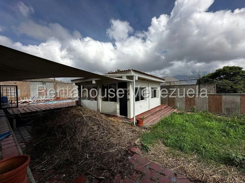 Casa (Multipes Niveles) en Venta en Parque Caiza, Distrito Metropolitano - 53