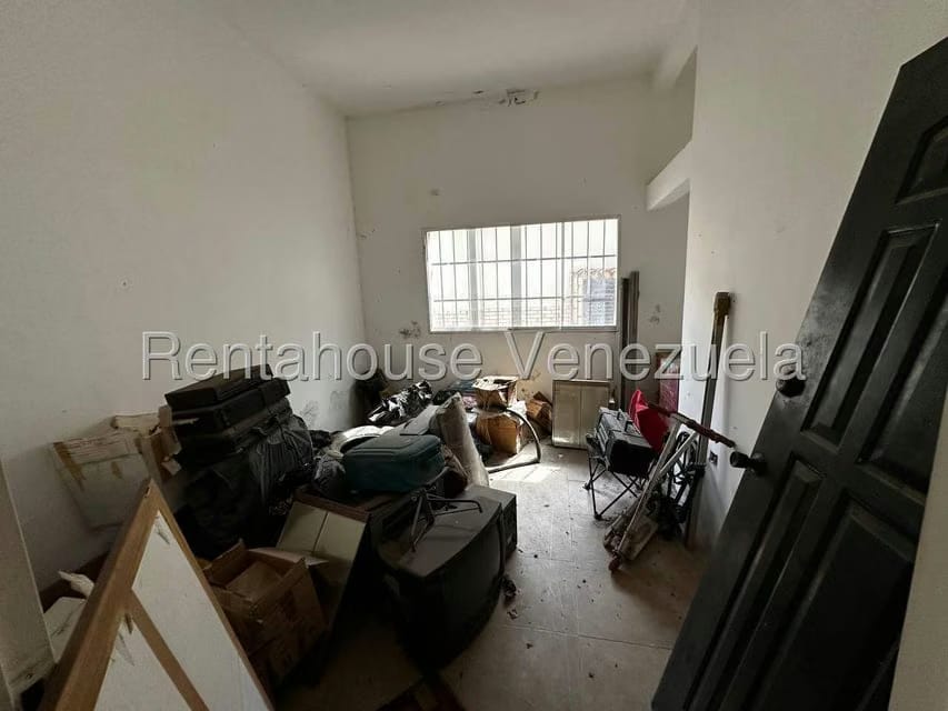 Casa (Multipes Niveles) en Venta en Parque Caiza, Distrito Metropolitano - 59