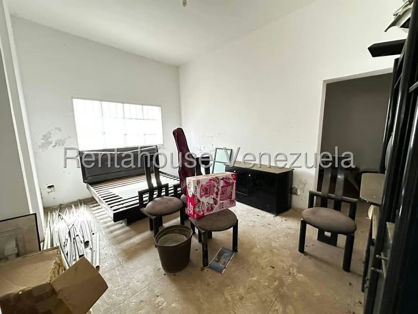 Casa (Multipes Niveles) en Venta en Parque Caiza, Distrito Metropolitano - 61