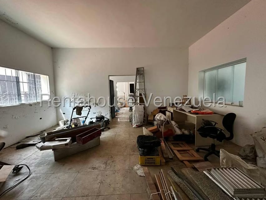 Casa (Multipes Niveles) en Venta en Parque Caiza, Distrito Metropolitano - 64