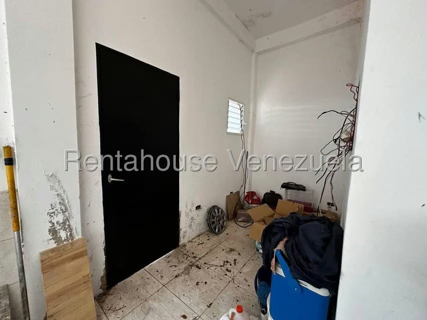 Casa (Multipes Niveles) en Venta en Parque Caiza, Distrito Metropolitano - 67