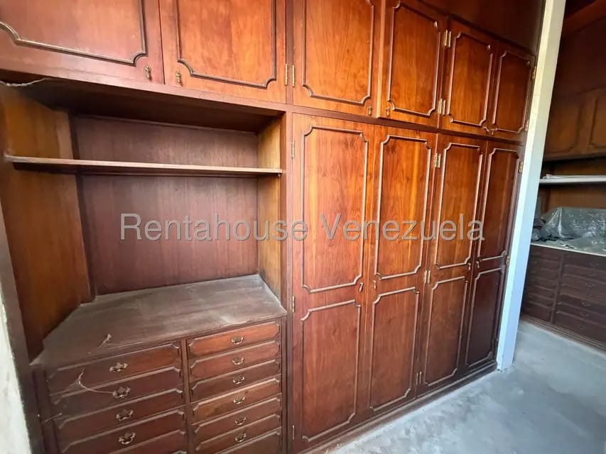 Casa (Multipes Niveles) en Venta en Alto Hatillo, Distrito Metropolitano - 11